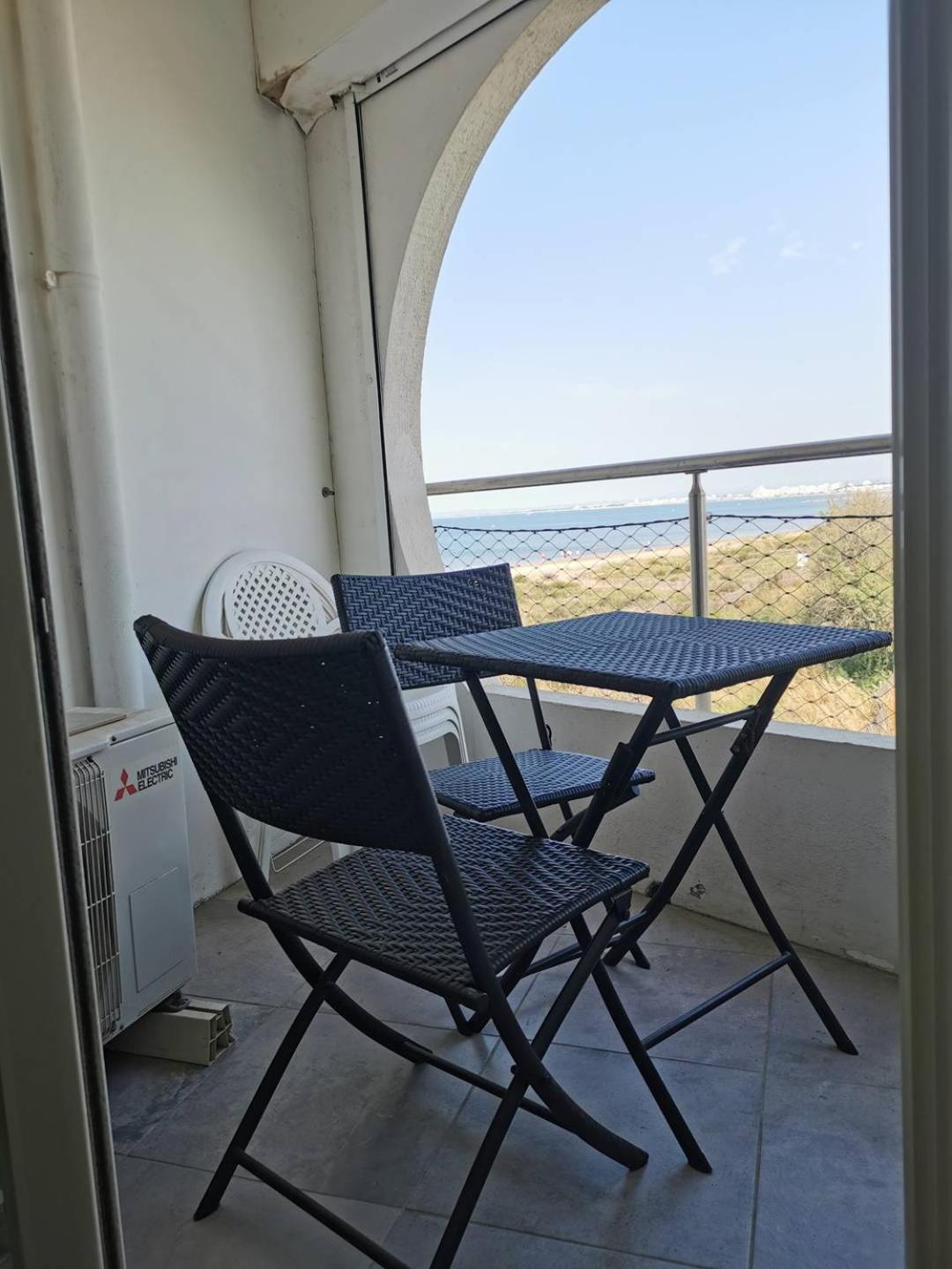 As18656 - Grand Studio Vue Mer, Direct Sur Plage Avec Parking Prive Льо Гро-дю-Роа Екстериор снимка